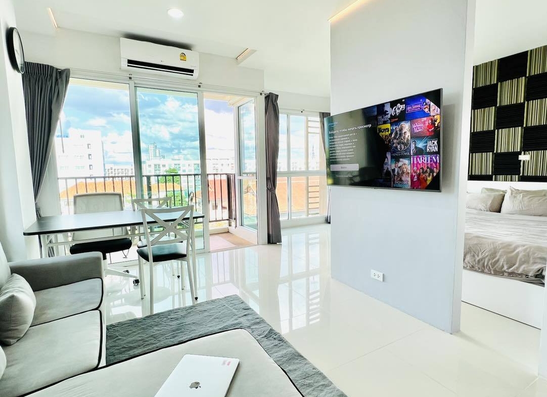 Diamond Suites, 34 sqm studio 5th floor city view