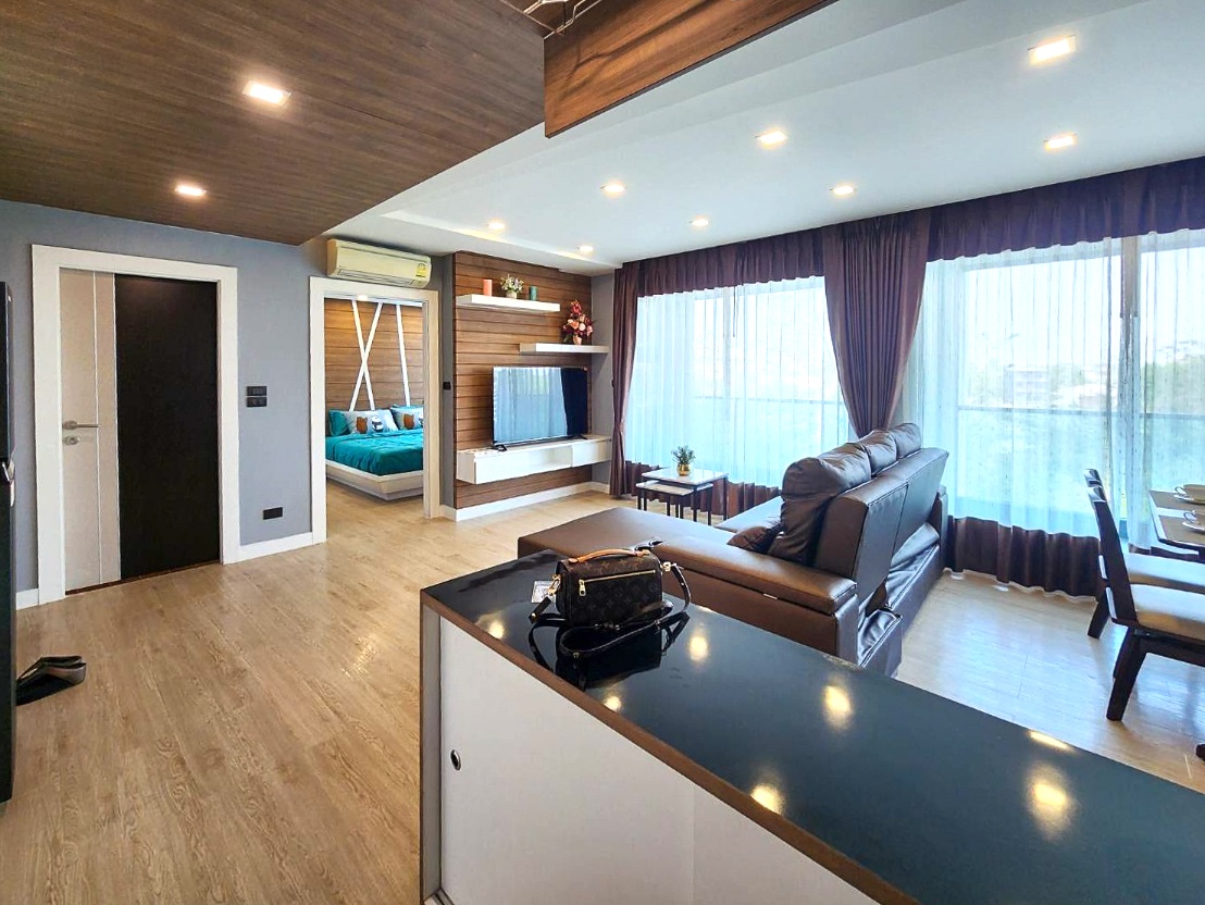 The Feelture, 80.45 sqm 2 beds 4th floor city view