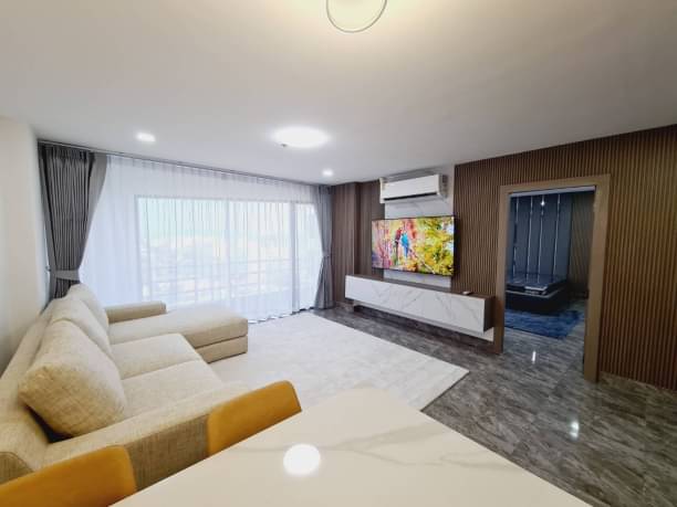 View Talay 2B, 83 sqm 2 beds 12th floor sea view