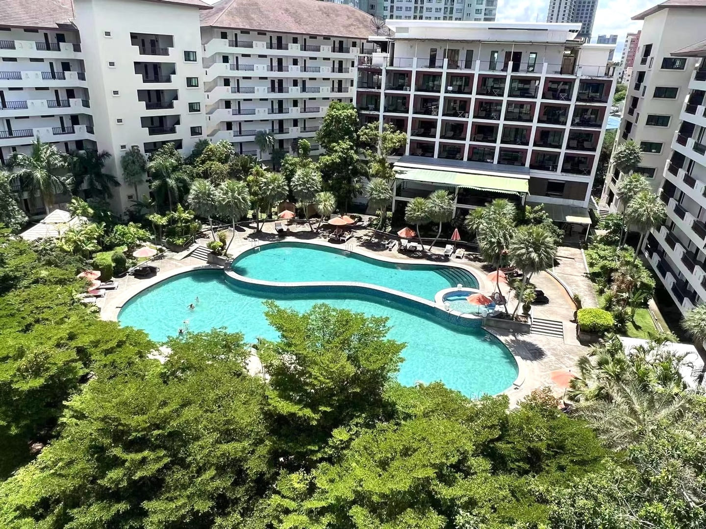 Royal Hill Resort, 54 sqm 1 bedroom Pool view, Urgent sale