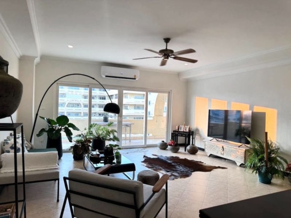 移民局旁 · View Talay Residence 4｜124㎡ 新装修大一居室