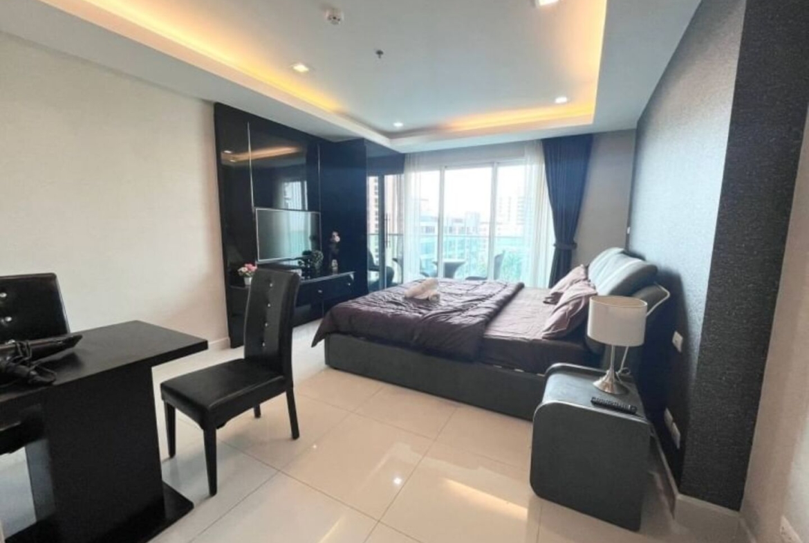 Cosy Beach View, 35.4 sqm Studio 8th floor Sea view