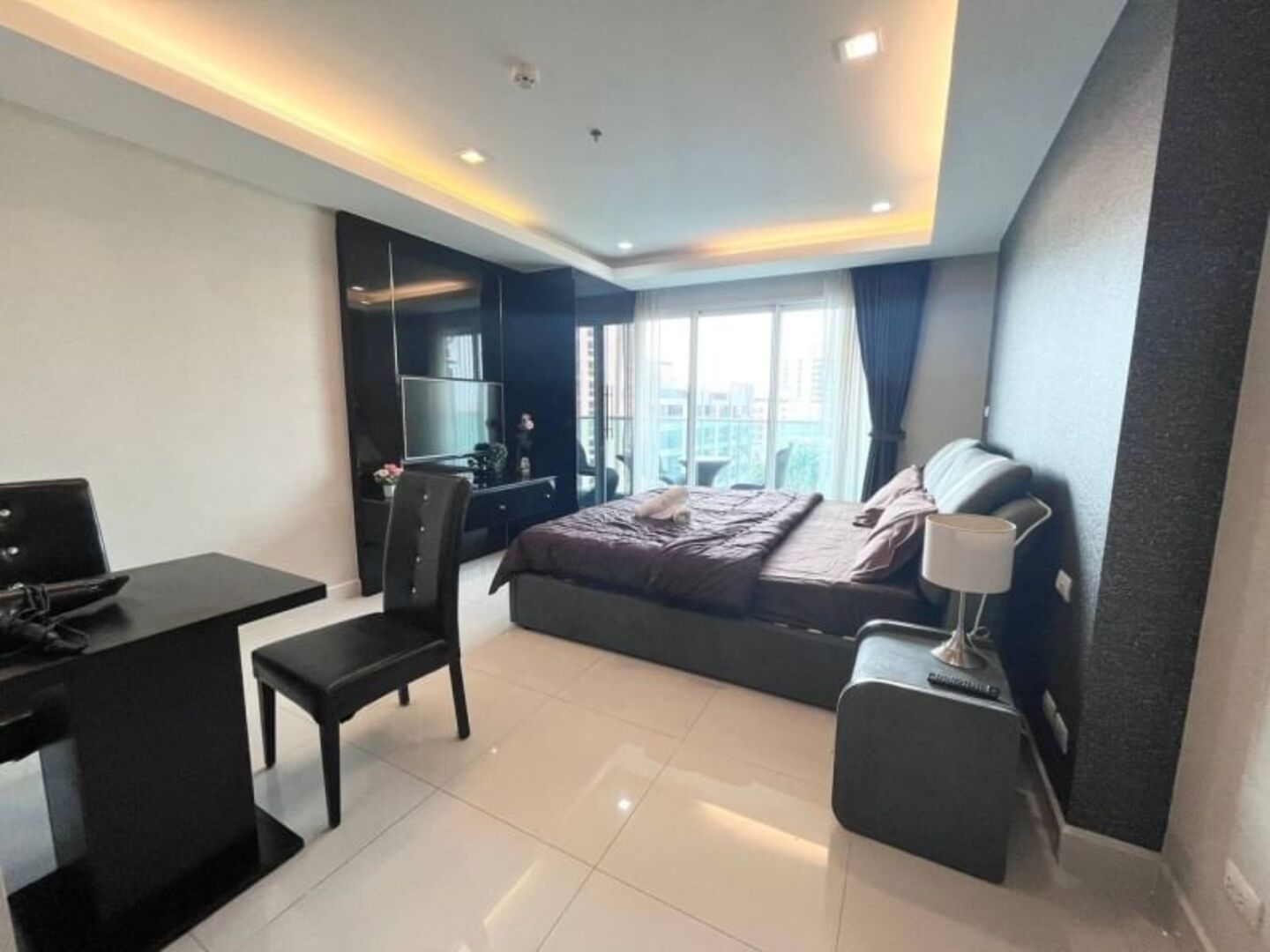 Cosy Beach View, 35.4 sqm Studio 8th floor Sea view