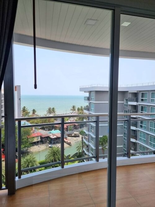 Whale Marina Condo, 45.8 sqm B-8 floor sea view