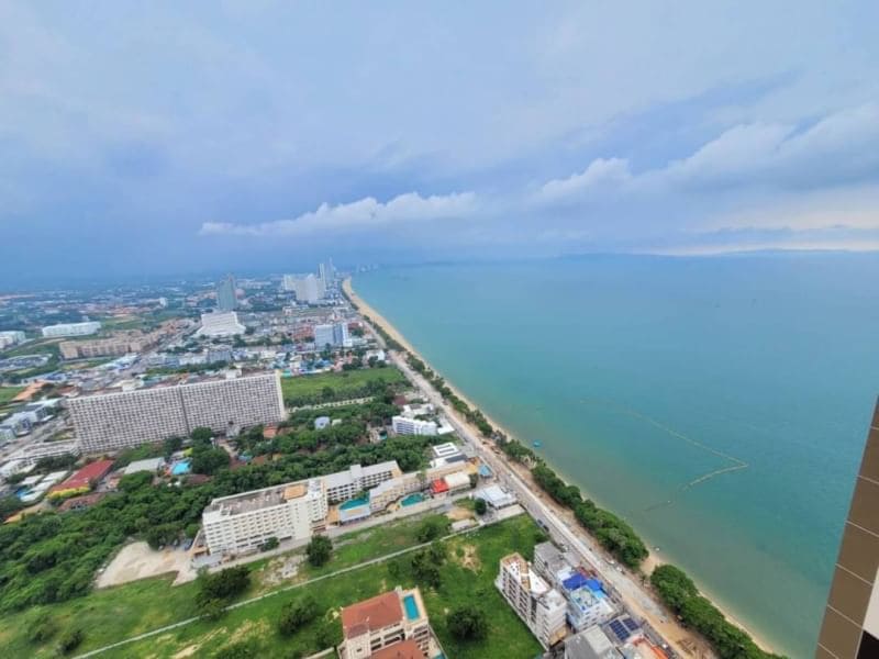 Copacabana Beach Jomtien