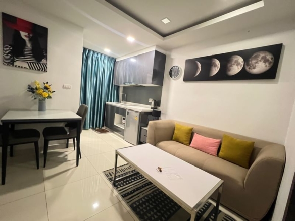 Arcadia Beach Continental