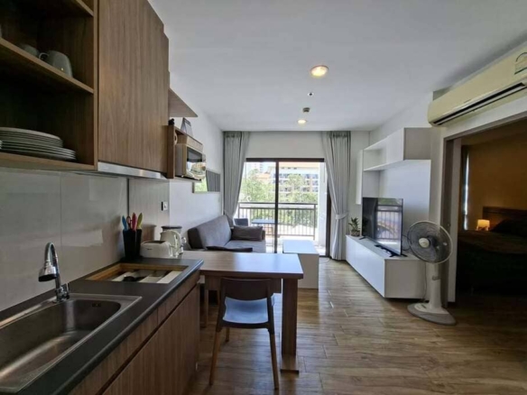 Treetops Pattaya 树梢公寓，35平米1居室5楼城市景