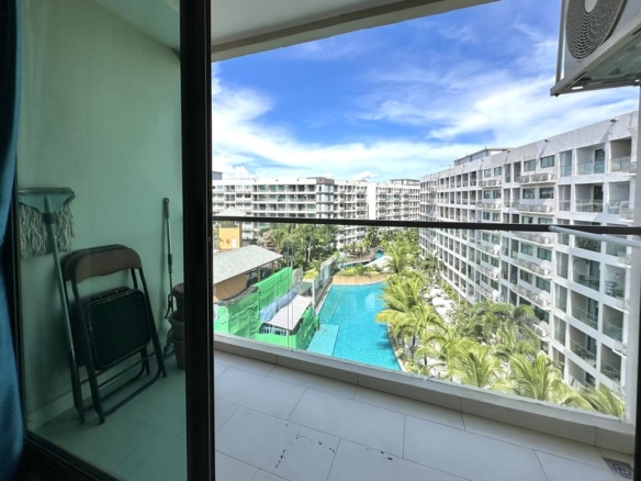 The Maldives (Laguna 3)