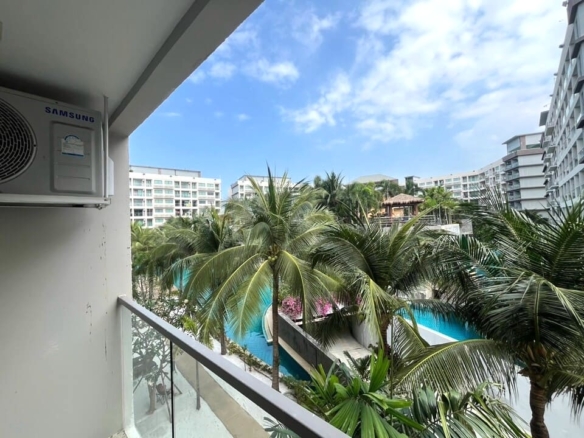 The Maldives (Laguna 3)