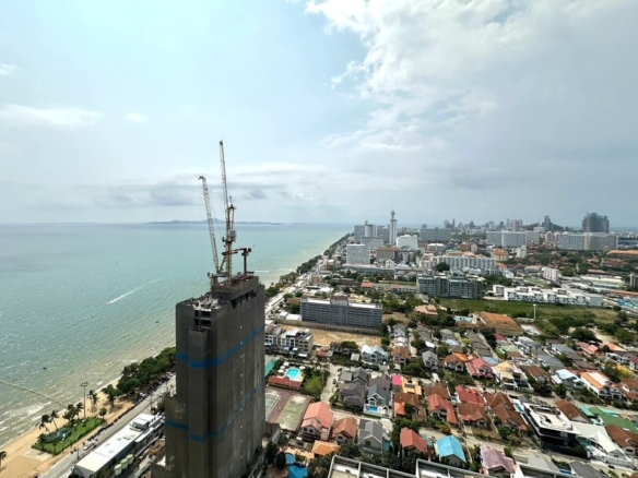 Copacabana Beach Jomtien