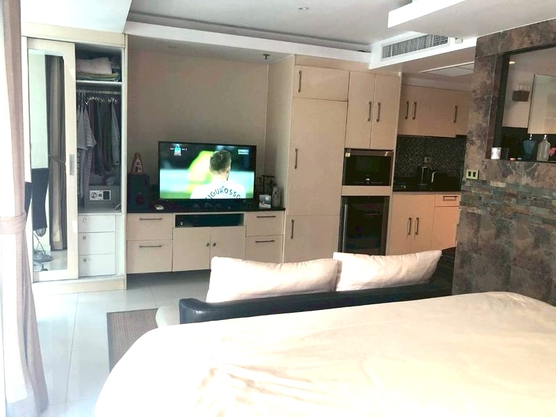 Avenue Residence
