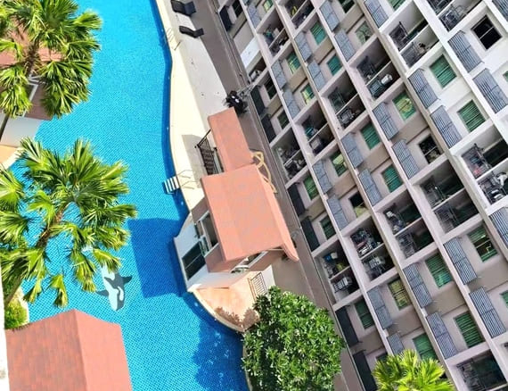 Arcadia Beach Continental