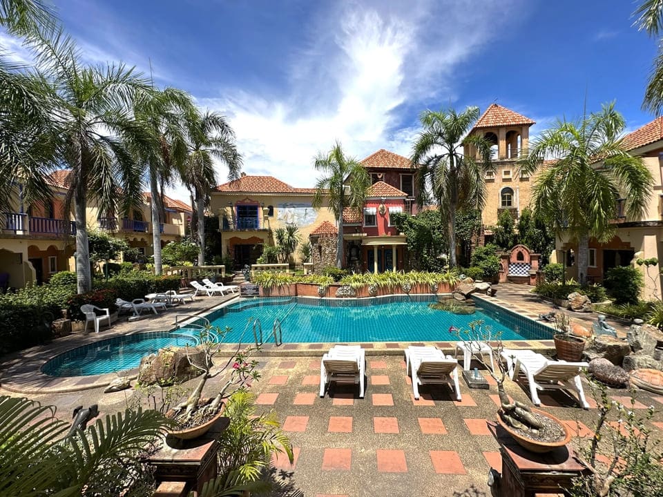 Holland Tulip Village Resort