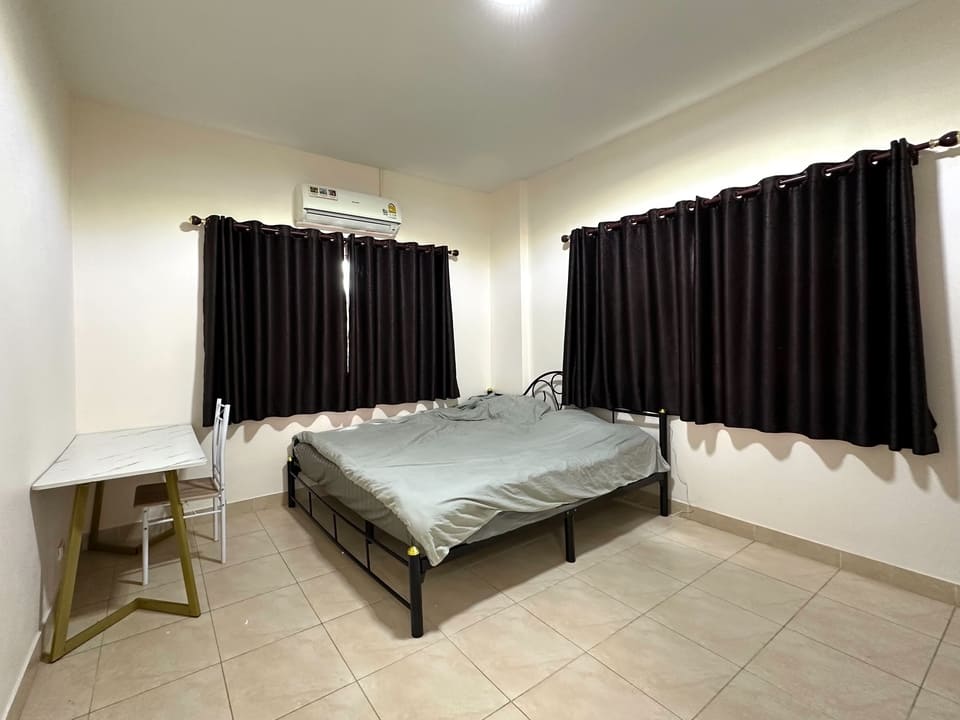 For Rent｜Pattaya Park Hill 2, East Pattaya｜4BR 2-Storey Villa｜440 m² Land｜Near Bangkok Hospital Pattaya