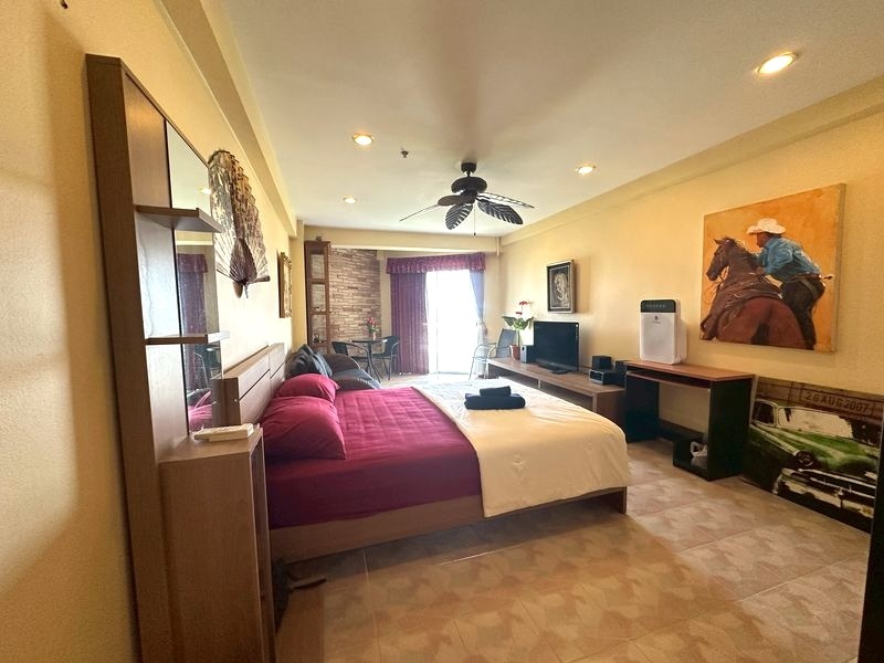 Jomtien Beach Condominium - Rimhad S2