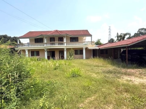 Urgent Sale | East Pattaya, close to Jomtien, a villa with 816 square meters of land, is sold almost at the land price!