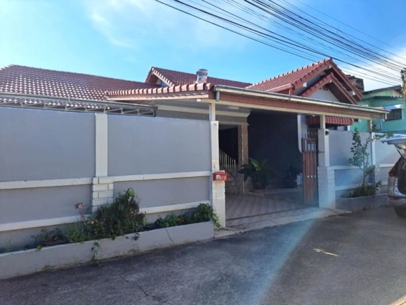 East Pattaya, 3-bedroom detached villa on a 292m² plot of land