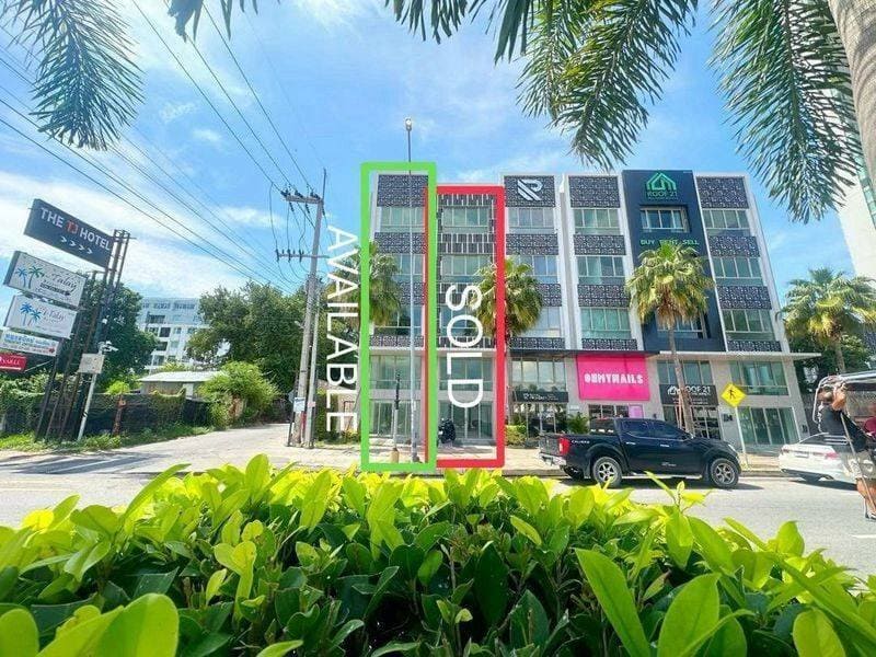 The Riviera Jomtien Commercial