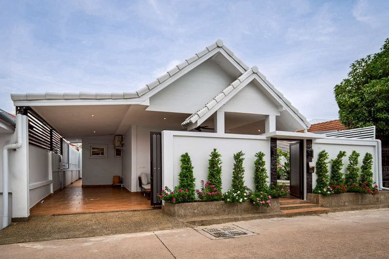 4-Bedroom Pool Villa in City Center | 240 sqm Two-Storey Elegance Near Former Land Office