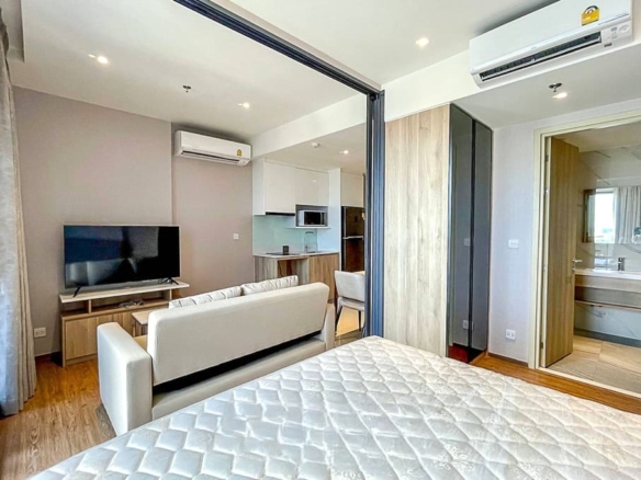 Once Pattaya, 34 sqm 1-bedroom on the 12th floor with city view