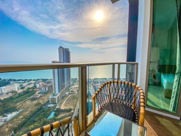 The Riviera Ocean Drive – 1 Bedroom Condo, 35 sqm, 40th Floor, Sea View