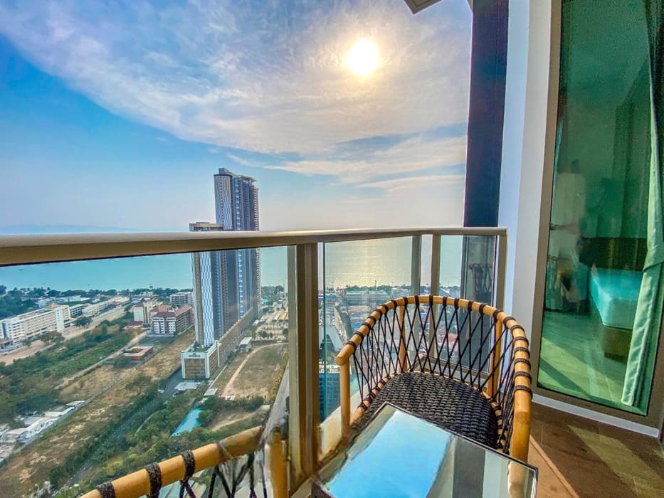 The Riviera Ocean Drive – 1 Bedroom Condo, 35 sqm, 40th Floor, Sea View