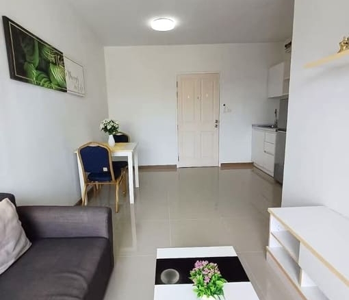 The Trust Residence 信义公寓，30平米1居室B-8楼城市景