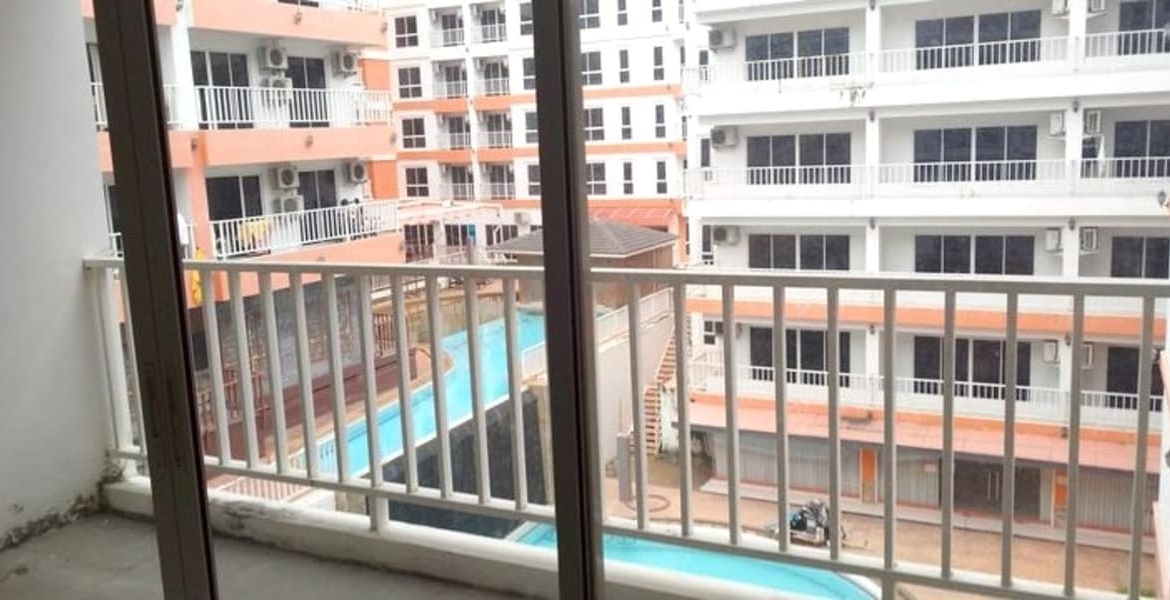 New Nordic Trend 1, 30 sqm studio 4th floor pool view