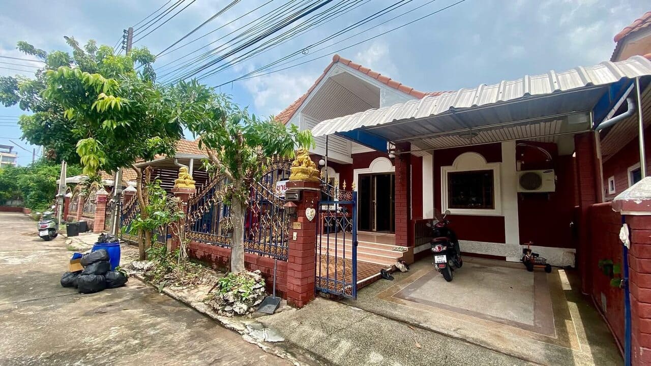 Thanyawan City Home 1 · 占地232平米三居别墅（东区近市中心）