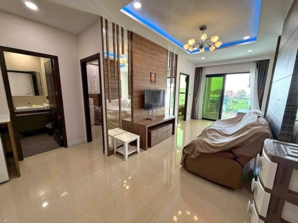 Dusit Grand Condo View 杜斯特景观，53平米2居室4楼城市景