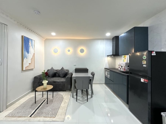 Jomtien Plaza Residence – Newly Renovated 45 sqm Studio（A512）