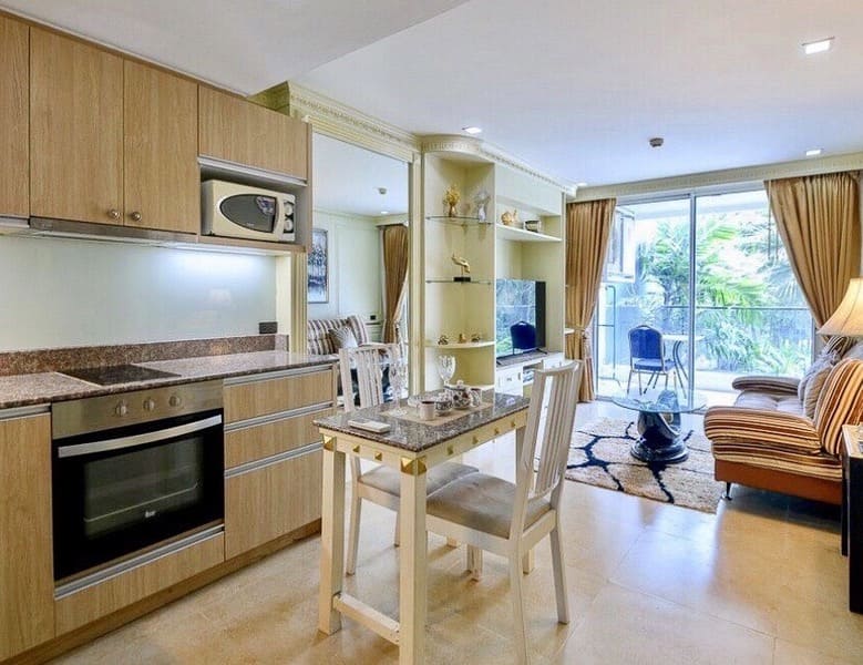 1BR Condo for Rent at The Cliff Pattaya, Pattaya | 49 sqm | 2nd Floor | Garden View