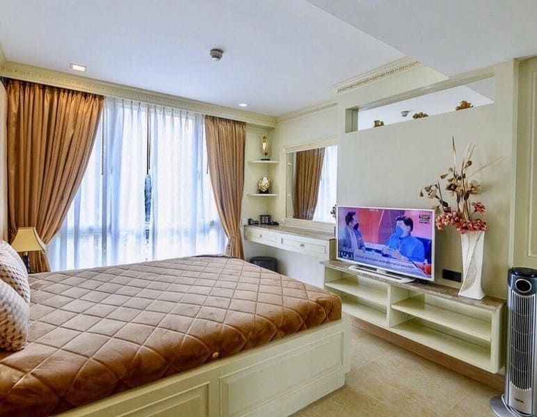 1BR Condo for Rent at The Cliff Pattaya, Pattaya | 49 sqm | 2nd Floor | Garden View