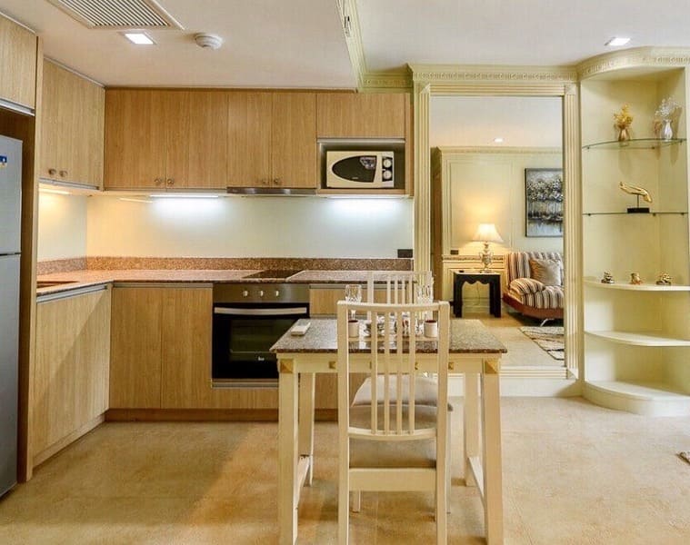 1BR Condo for Rent at The Cliff Pattaya, Pattaya | 49 sqm | 2nd Floor | Garden View
