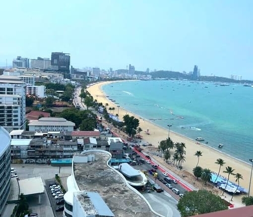 Northshore 北岸公寓，64平米1居室21楼芭提雅湾景