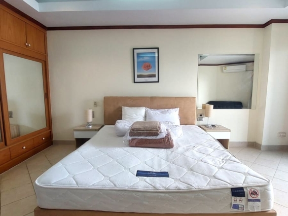 View Talay 2A 塔莱景观2A，41平米开间9楼小片海景