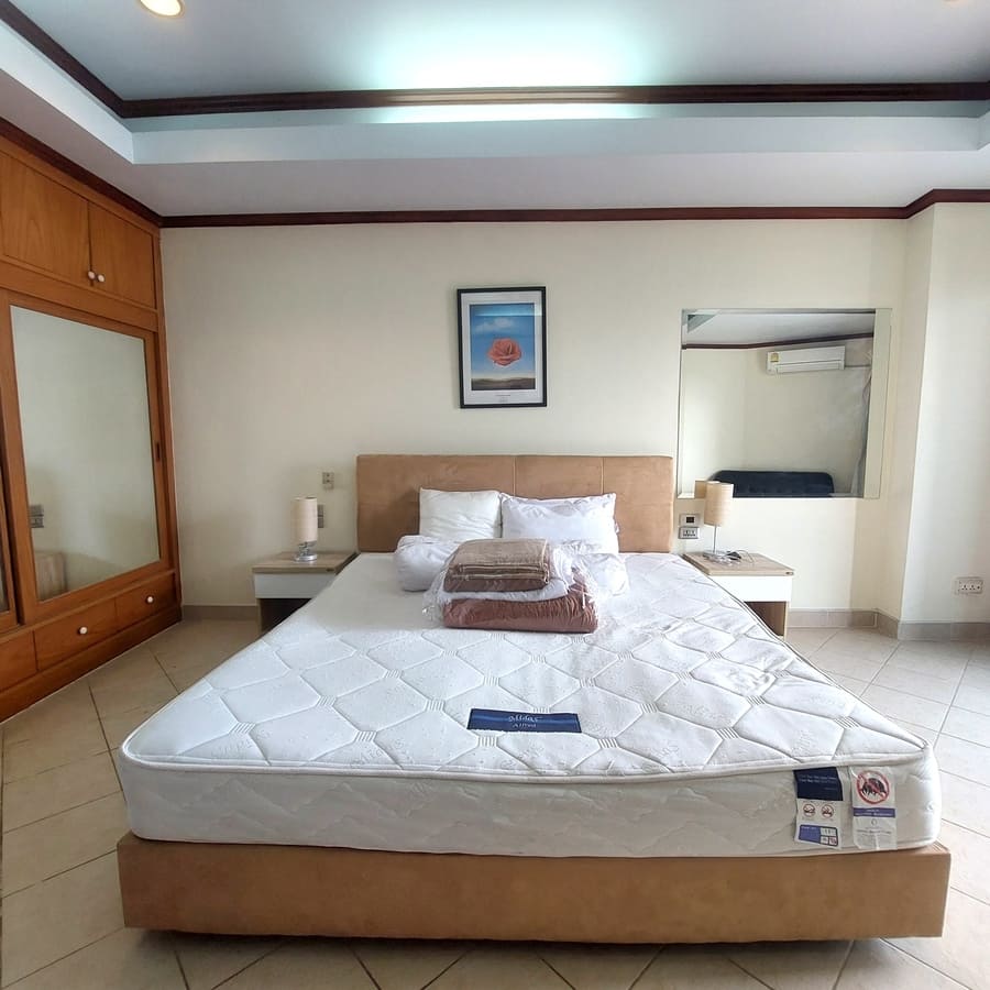 View Talay 2A 塔莱景观2A,41平米开间9楼小片海景 View Talay 2A 塔莱景观2A,41平米开间9楼小片海景