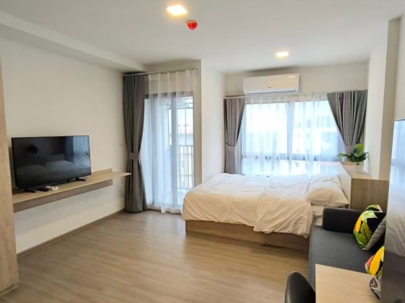 Vay Pothisan 小V公寓，25平米开间城市景