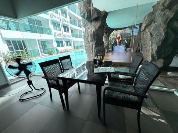 Commercial Unit for Sale at Amazon Residence, Pattaya | 120 sqm | Lagoon-Style Development | High Foot Traffic