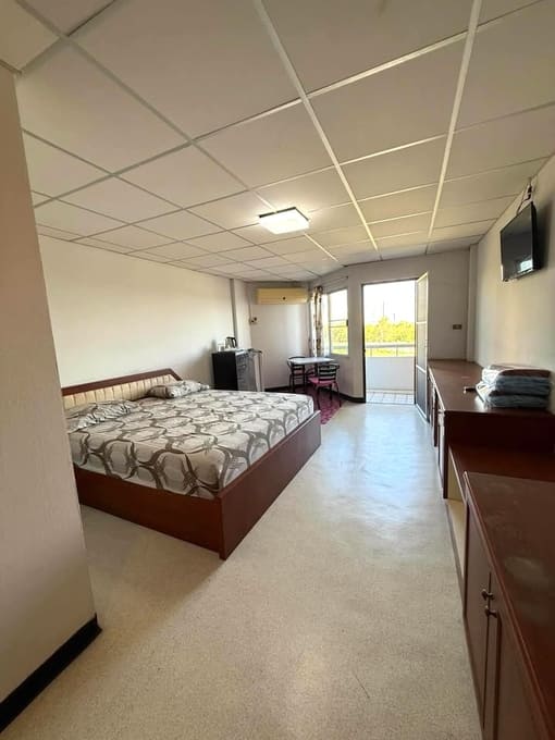 Sweet Condo 2（甜蜜公寓2）开间32㎡｜3楼｜小片海景｜靠近Yinyom海滩
