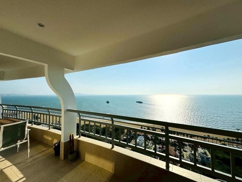 Metro Jomtien（迈特罗中天公寓）1居110㎡｜21楼｜壮丽海景｜中天海滩旁
