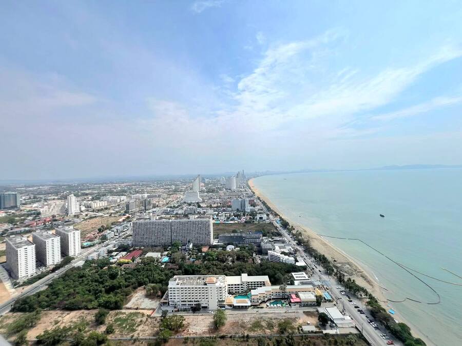 Copacabana Beach Jomtien（科帕卡巴纳公寓）｜1居39㎡｜51楼 开阔海景｜中天海滩旁