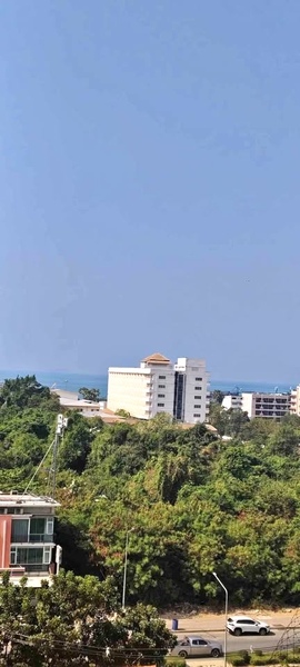 中天海滩公寓—Rimhad A3栋 开间30㎡｜8楼｜小片海景