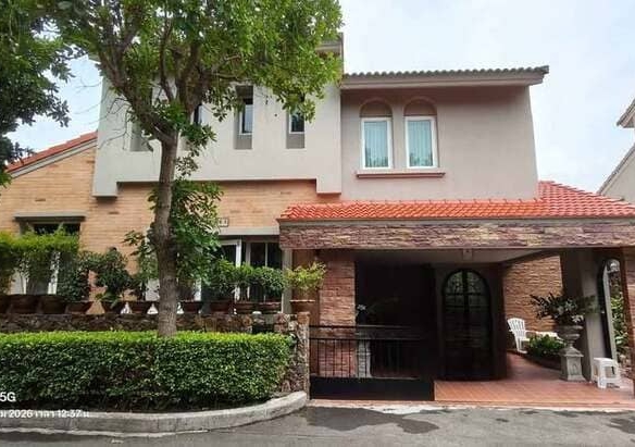 3BR Pool Villa for Sale at Silk Road Place, Pattaya | 260 sqm Land | Near Sports Center & City Park