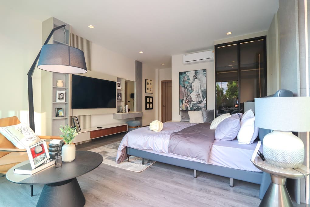 芭提雅南区 Aura City Center Pool Villa（奥拉市中心泳池别墅）8卧9卫｜房屋面积600㎡｜近步行街