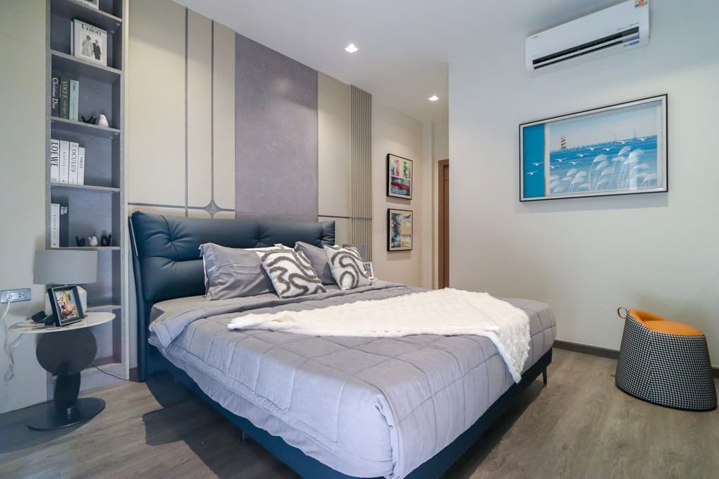 芭提雅南区 Aura City Center Pool Villa（奥拉市中心泳池别墅）8卧9卫｜房屋面积600㎡｜近步行街
