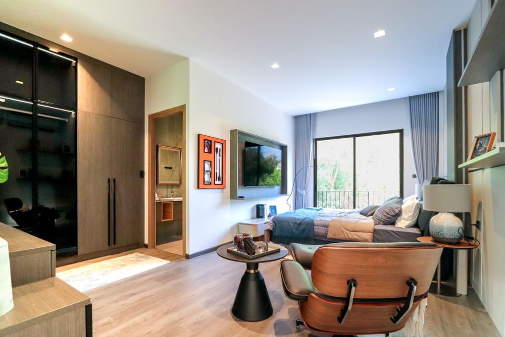 8BR Pool Villa for Rent at Aura City Center Pool Villa, Pattaya | 600 sqm House Area | 9 Bathrooms | Near Walking Street