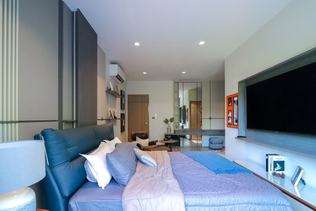 芭提雅南区 Aura City Center Pool Villa（奥拉市中心泳池别墅）8卧9卫｜房屋面积600㎡｜近步行街