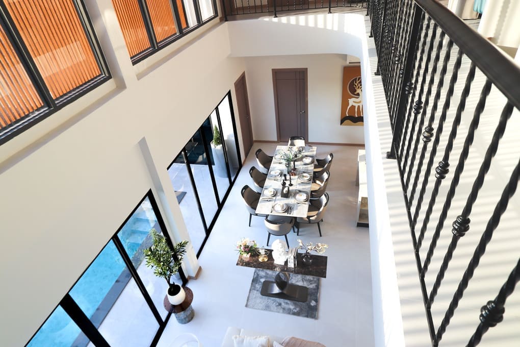 芭提雅南区 Aura City Center Pool Villa（奥拉市中心泳池别墅）8卧9卫｜房屋面积600㎡｜近步行街