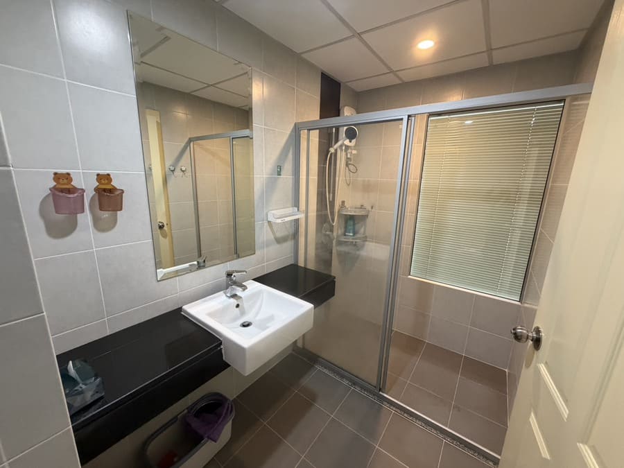 Studio Condo for Rent at Supalai Mare, Pattaya | 32 sqm | 31st Floor | Sea View